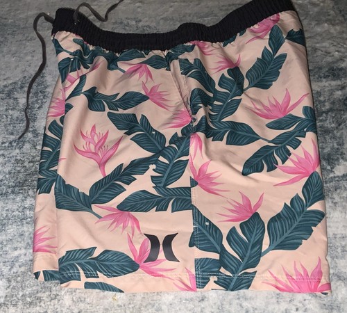 Hurley Men's VOLLY Phantom Floral Hawaiian Shorts - Picture 3 of 3