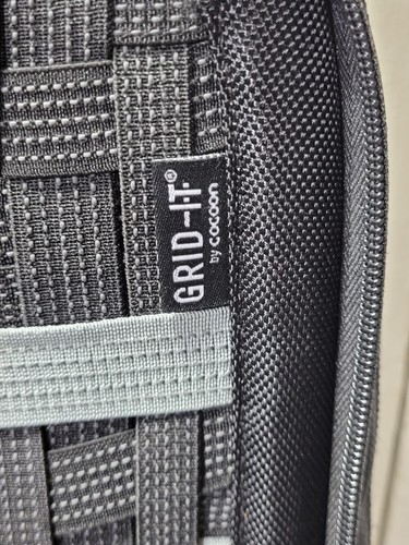 Cocoon Slim 15" Rucksack schwarz mit integriertem Grid-IT Zubehör Organizer NEU - Bild 3 von 17