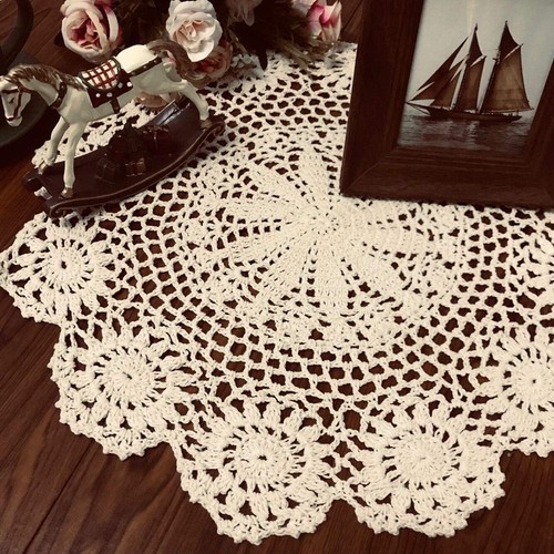 20" Vintage Cotton Hand Crochet Lace Doily Flower Tablecloth Round Table Topper - Picture 2 of 8