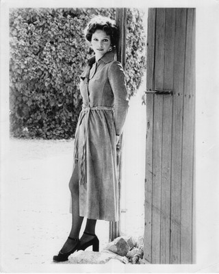 Laura Antonelli 8x10  Photo 028
