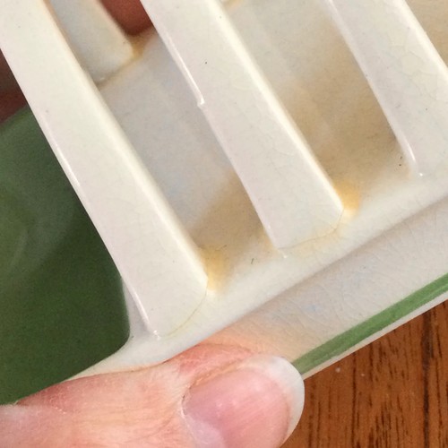 Susie Cooper Crown Works 1930s / 1940s Toast Rack. Green and cream. Some repairs - Picture 5 of 9