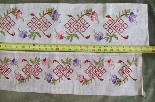 19C. ANTIQUE SET OF 2 HANDMADE EMBROIDRED COTTON MOTIFS - Picture 7 of 9