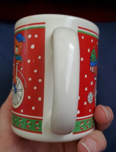 Lidded Christmas Bears On Bikes Mug Cup Coffee Tea Vintage - Picture 6 of 10