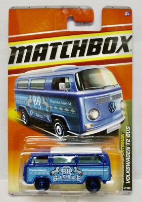 2010 MATCHBOX VOLKSWAGEN T2 BUS OUTDOOR SPORTSMAN BLUE HORSE TRAINERS 