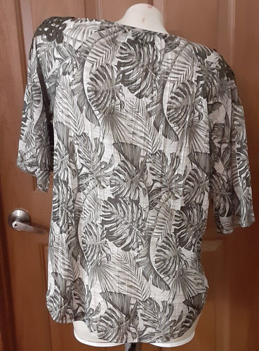 New York Laundry Peasant Blouse Gray and White Philodendron Leaves Misses Size L - Picture 4 of 6