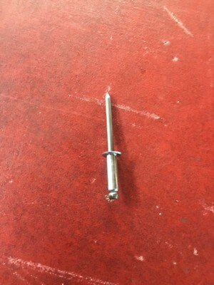 WAF 330 Walker 3/16Dx21/32L Rivet/SS