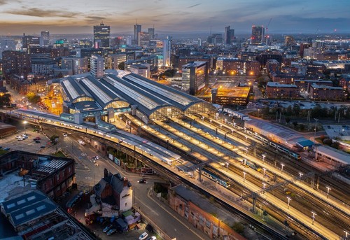 Manchester Piccadilly Framed Print, Wall Art Canvas England Bee Mancunian Gifts. - 第 4/9 張圖片