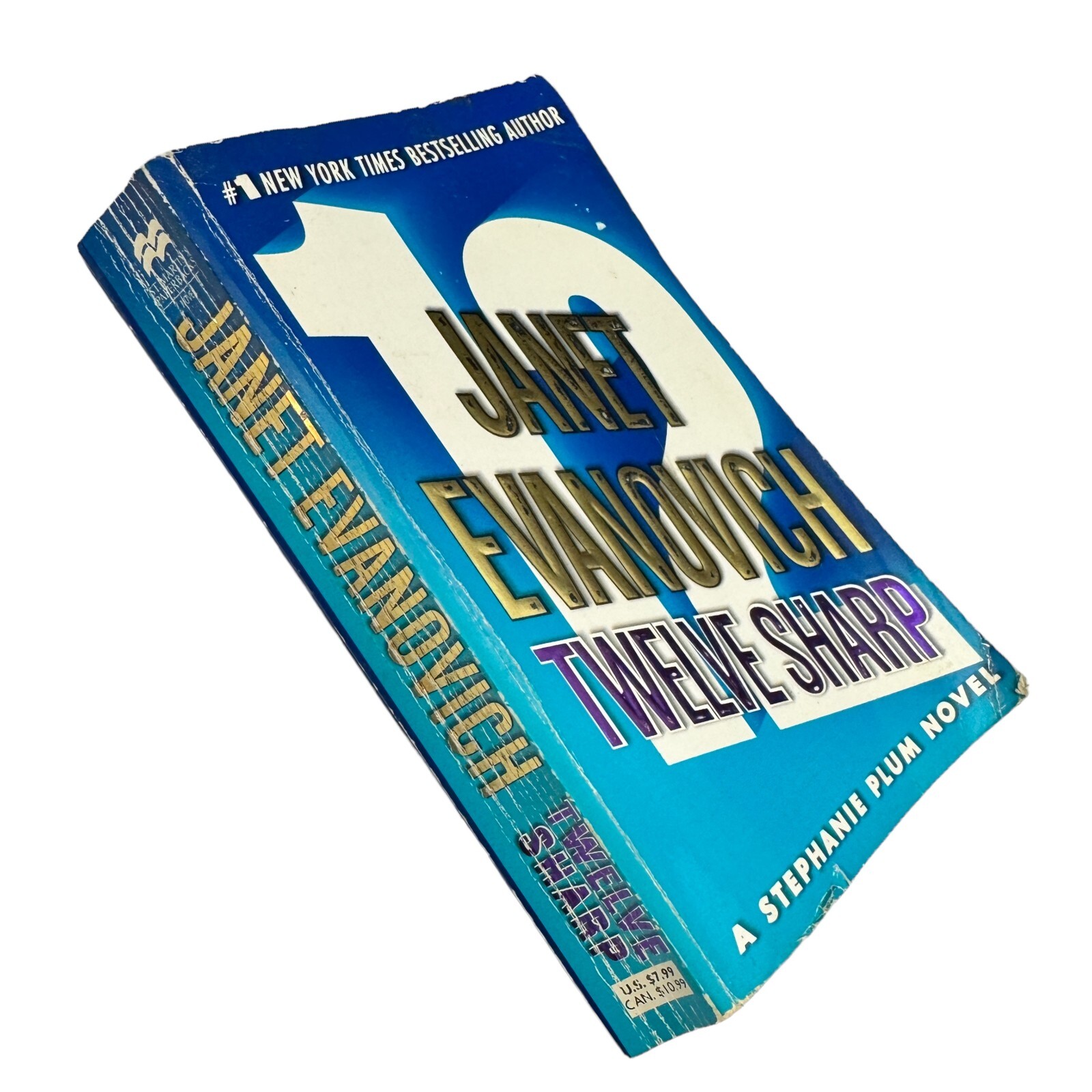Twelve Sharp (A Stephanie Plum Novel) by Janet Evanovich Mass PB 9780312349530