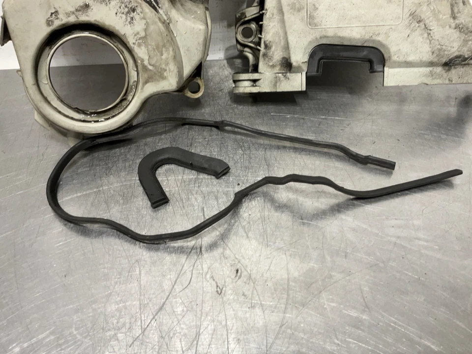 1996-2000 Honda Civic D16Y7 OEM Upper/Lower Timing Belt Cover Assembly DX LX EX - Image 4 of 4