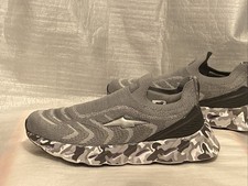 New Avia Slip On Youth Boys Size 5 Gray Camo Sneaker Casual Shoes Memory Foam