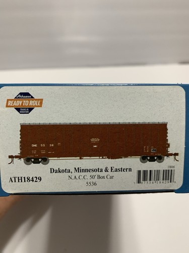 Athearn HO PS 50' NACC Box Car Dakota, Minnesota & Eastern 5536 NOS - Bild 2 von 7