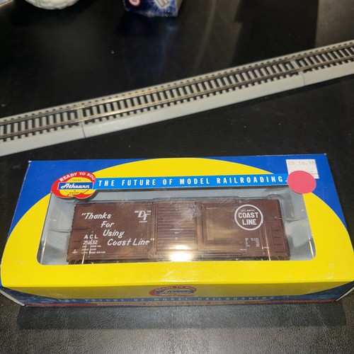 Athearn Ready To Roll HO Atlantic Coast Line #25632 40' Modernized Box Car B050