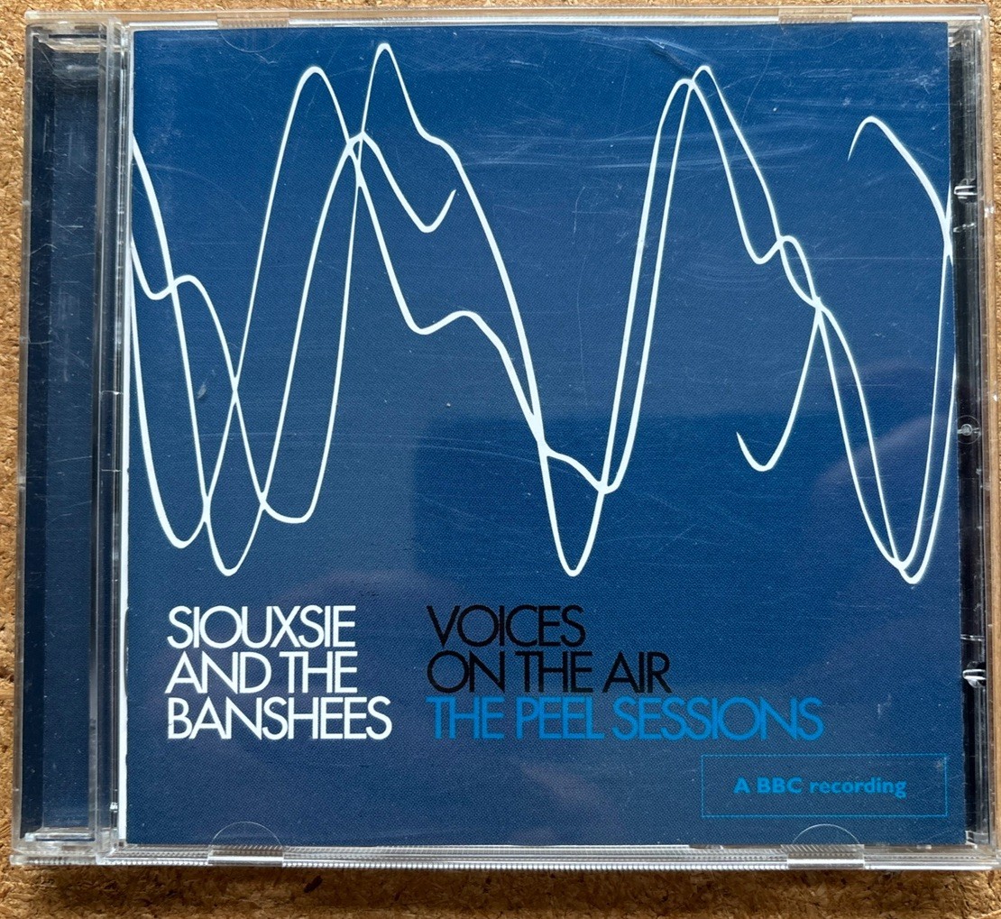 Siouxsie and the Banshees - Voices On The Air The John Peel Sessions BBC Version