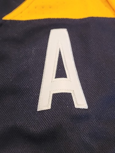 READ David Pastrnak Signed / Autographed PASTA Bruins Winter Classic Jersey JSA - Picture 20 of 24