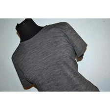 25326 Under Armour Gym Shirt Size XL Womens Gray Polyester Performance