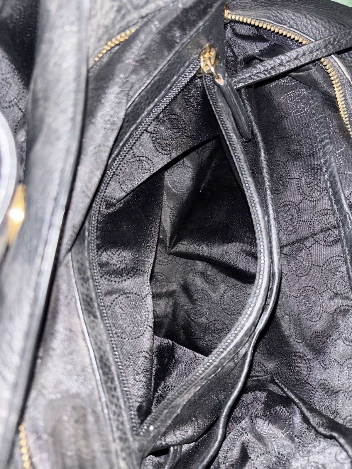 MICHAEL KORS BEDFORD BLACK LEATHER LARGE BELTED S… - image 8