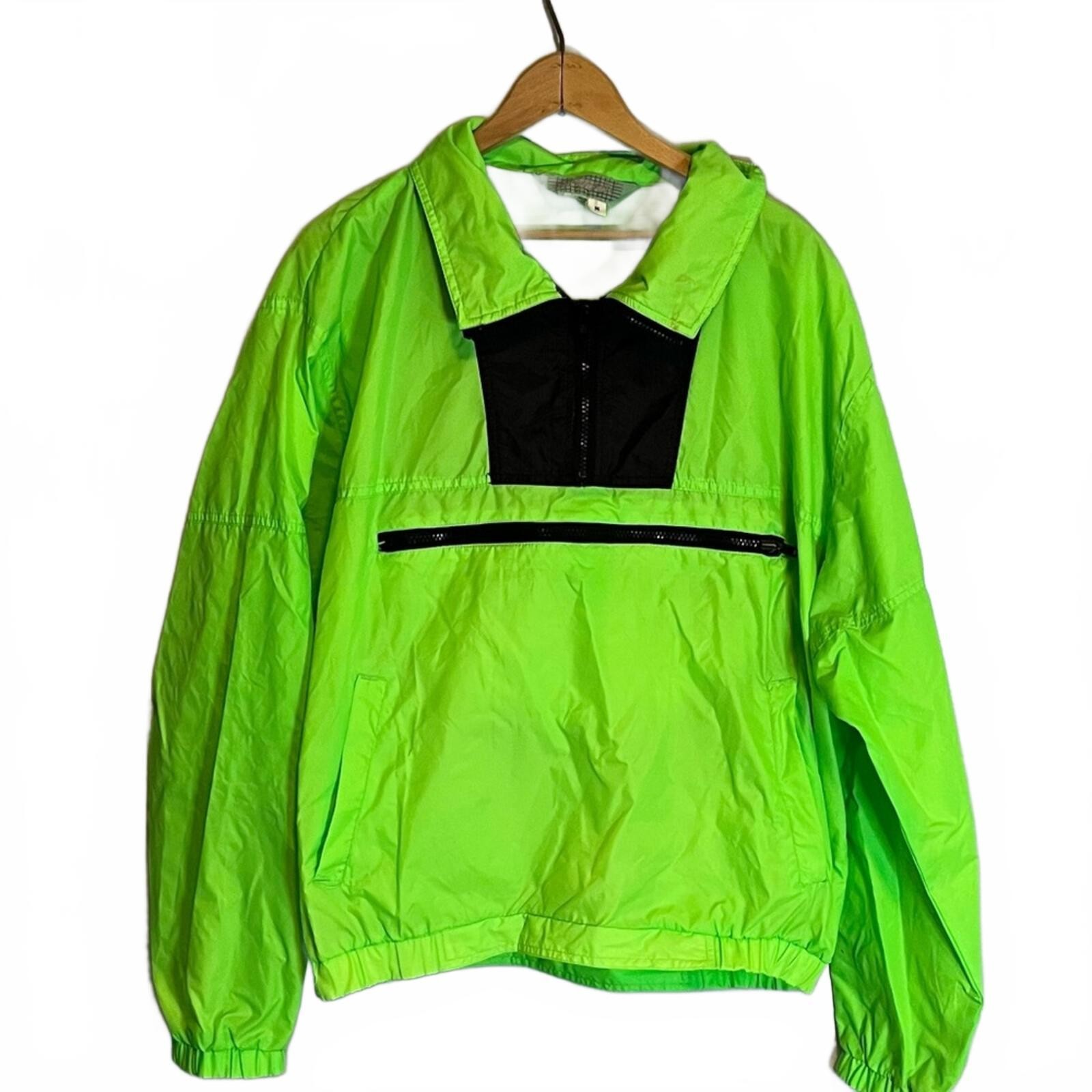 Vtg Outrageous Sports 80s/90s windbreaker quarter zip pouch neon bright green