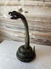 Vtg Halloween Prop Tekky Toys Animated Striking Snake Lunges Sound Rattles Works