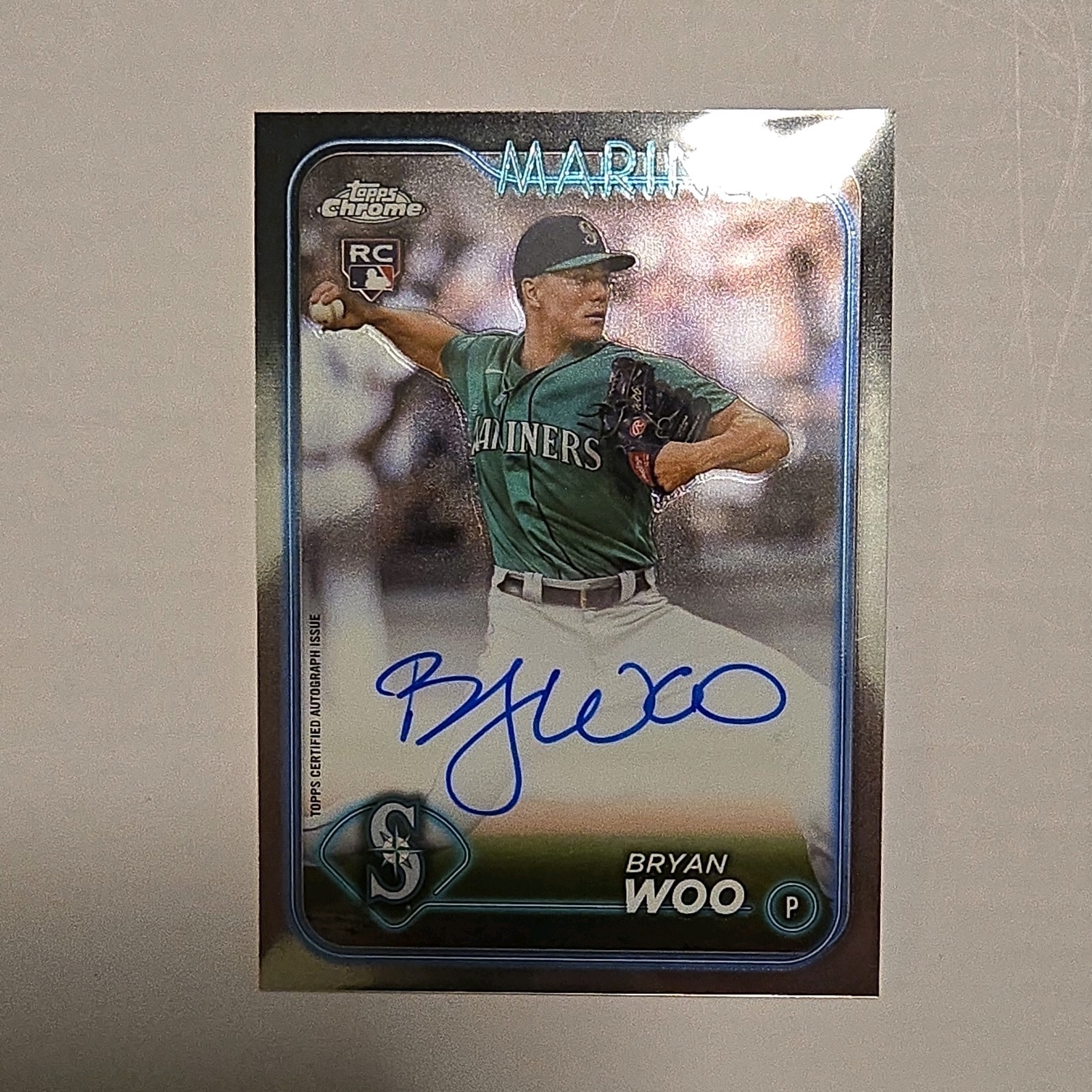 2024 Topps Chrome - Rookie Autographs Bryan Woo #RA-BWO (AU, RC)