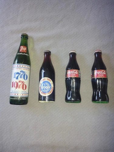 4 Vintage Un-opened SodaPop - 1976-7Up, 1983-Kroger Coke, 1997-Christmas Coke(2)