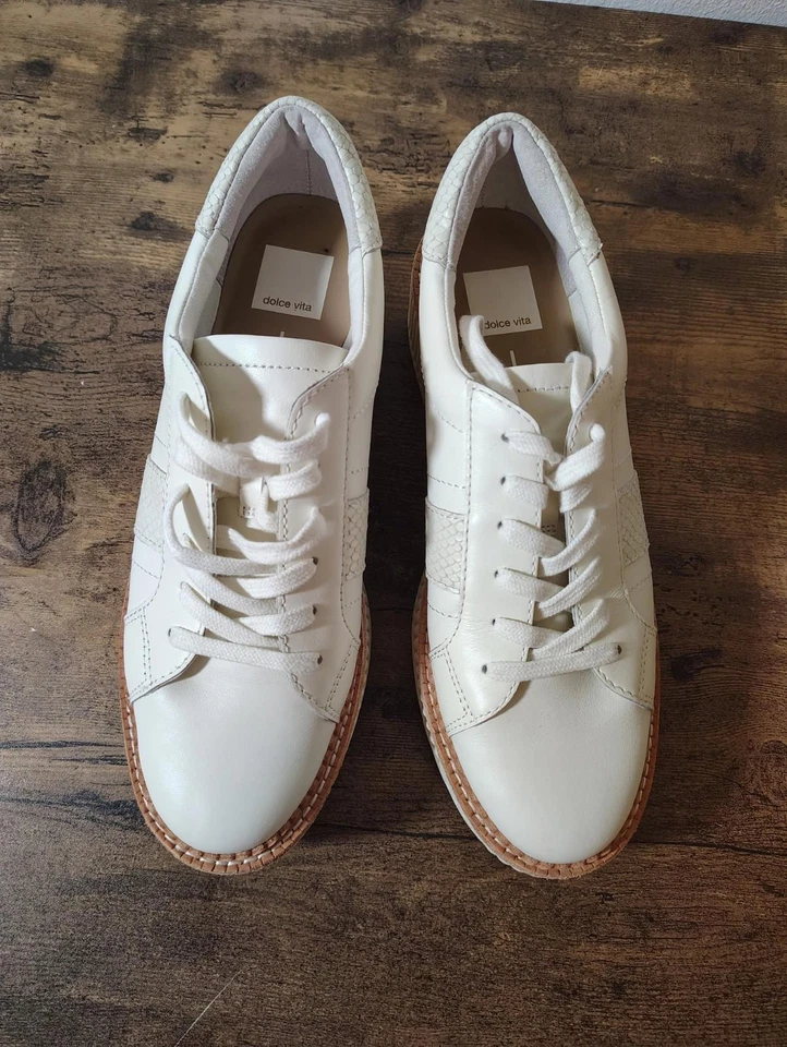 Zapatilla deportiva Dolce Vita Tiger para mujer de cuero blanco talla 8,5 M plataforma alta Foto 2 de 4