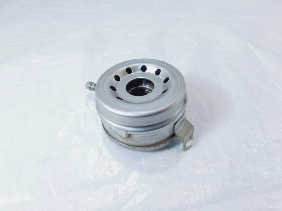 Intercambiador de calor de aceite de motor Suzuki RF600 RF900R GSXR600 y GSXR750 Foto 2 de 4