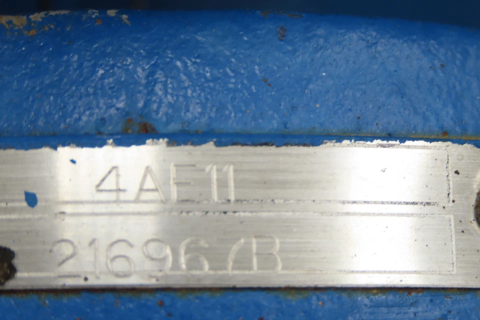 Bomba centrífuga Peerless 4AE11 caja dividida 5x4" brida 15 hp 230/460 V 3PH Foto 2 de 4