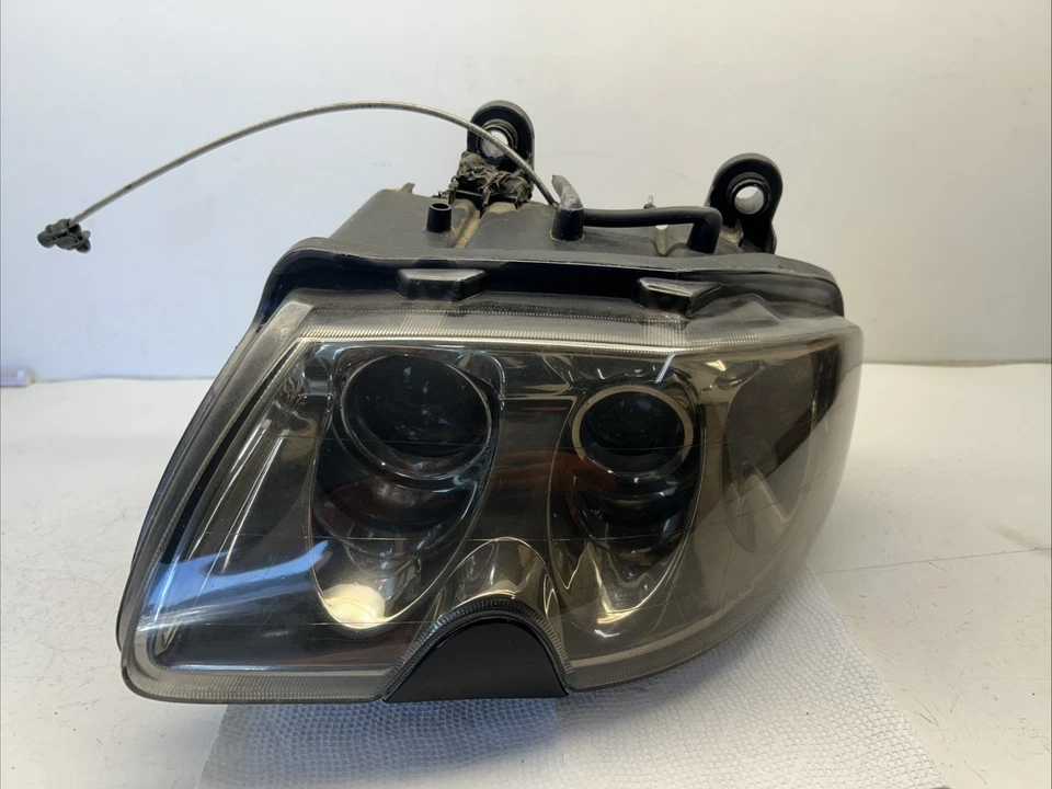 OEM FRONT LEFT HEADLIGHT LAMP HID XENON FOR 2003 2004-2008 MASERATI QUATTROPORTE - Image 2 of 4