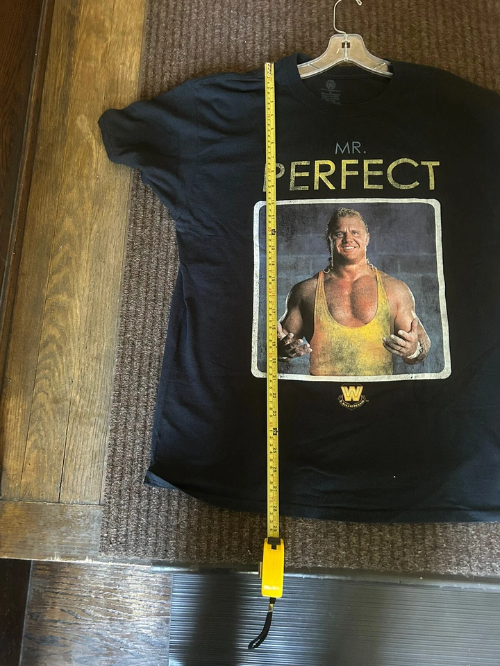 Camiseta WWE Mr Perfect Grande Foto 2 de 3