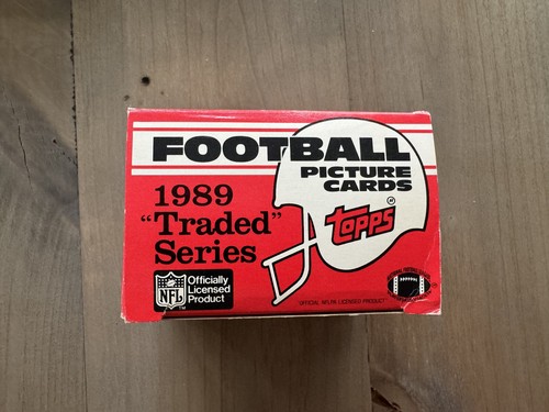 1989 TOPPS TRADED FOOTBALL CARD SET BARRY SANDERS TROY AIKMAN RC