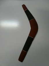 EARLY OCHRE PAINTED AUSTRALIAN ABORIGINAL TOURIST BOOMERANG BANDED DECORATION