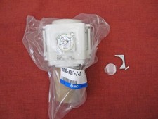 SMC AR40-N06D-Z-D Pressure Regulator 3/4",  7-123 PSI - damaged gauge cover, NEW