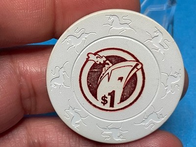 $1     DISCOVERY  CRUISE LINE   - -CRUISE LINE CASINO CHIP  --  -Z-4377