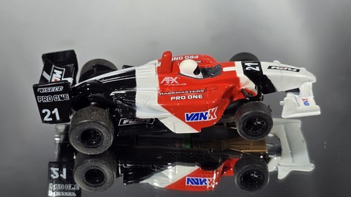 AFX TOMY MEGA G PLUS #21 F1 INDY Flow Pro One Van-K Racemasters Red Black White
