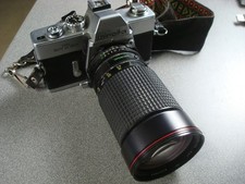 Minolta SRT201 35mm film camera W Tokina At-x 35-200mm For Parts only READ