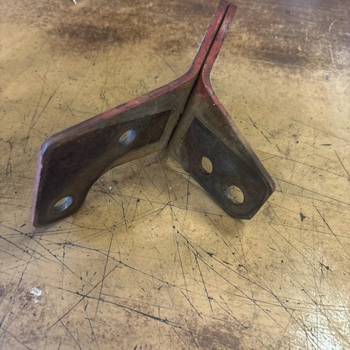 3686403 Lifting Bracket for Cummins - Foto 4 di 7