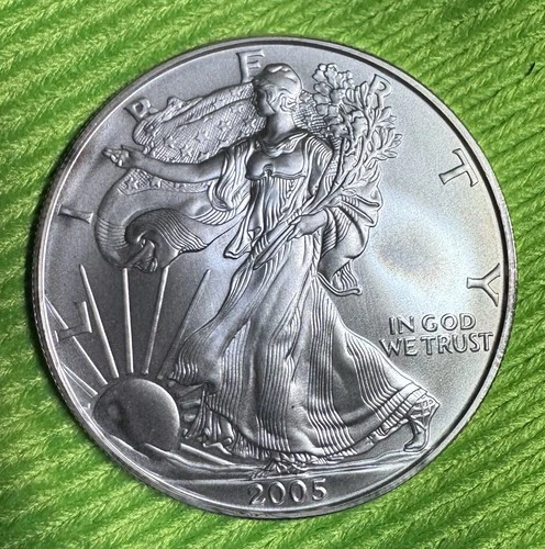 2005 American Silver Eagle 1 Ounce Fine Silver Coin Uncirculated - Silver Eagle