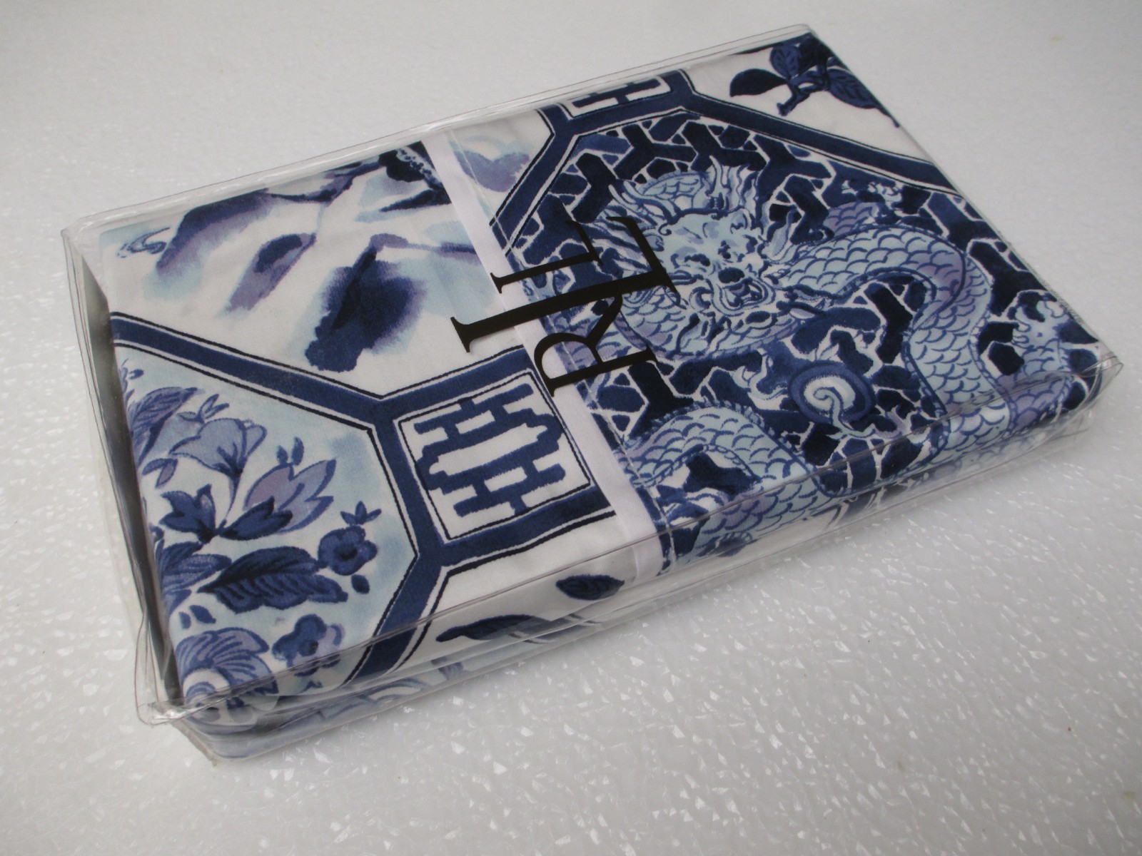 Ralph Lauren PALM HARBOR 450TC White Blue Octagonal Floral Standard Pillowcases thumbnail 9