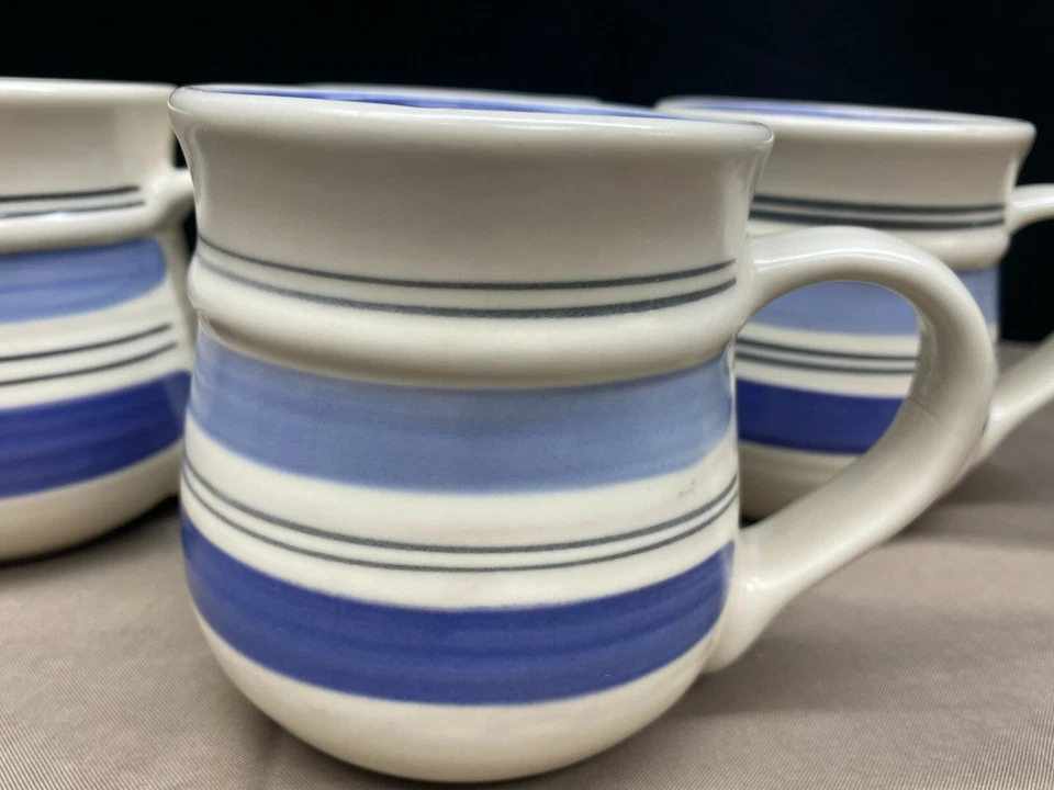 Conjunto de 4 ~ Canecas Pfaltzgraff "RIO" ~ Feitas no México ~ 4" de altura - Imagem 2 de 4