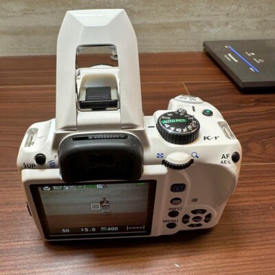 PENTAX Pentax K K-r 12.4MP Digital SLR Camera - White (Body Only