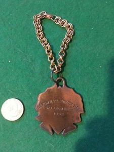 RARE-VINTAGE-SETON-HALL-UNIVERSITY-1952-GALLEON-BALL-CHARM-BRACELET-PENDANT-SHU