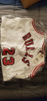 Chicago Bulls Michael Jordan #23 Mitchell & Ness White 1984