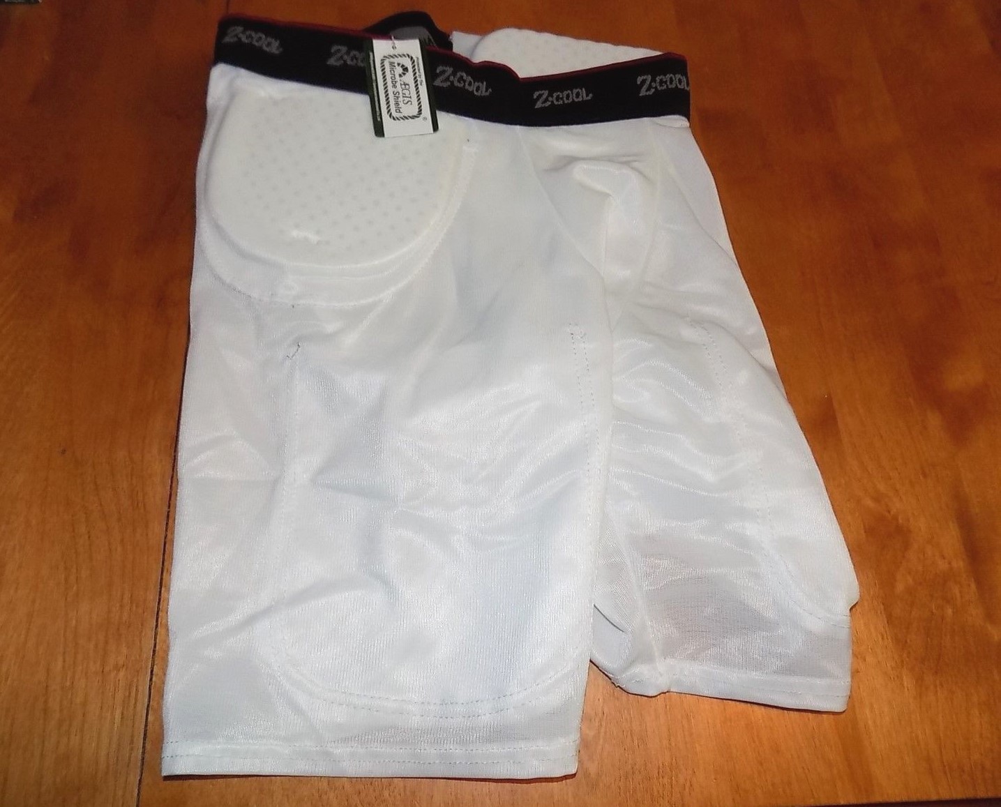 Z-COOL GEAR Athletic с подкладкой шорты размер M средний белый защитный Sport короткие