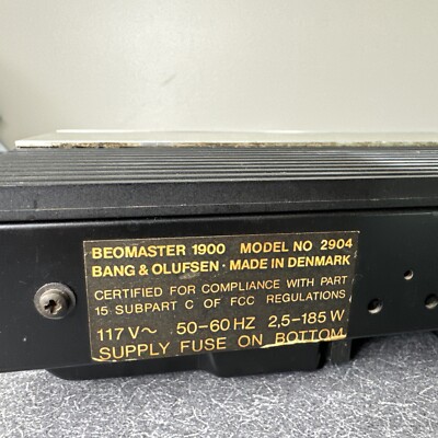 Bang & Olufsen Beomaster 1900 Type 2904 Rosewood Tuner / Amplifier