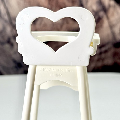 barbie KELLY DOLL 1997 EATIN FUN WHITE HIGH HI CHAIR Hearts Cherries Decal - Picture 4 of 5