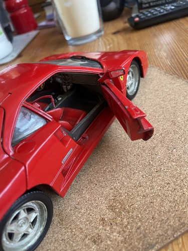 Ferrari F40 1:18 Scale Tonka Polistil - Excellent Condition - Picture 8 of 14