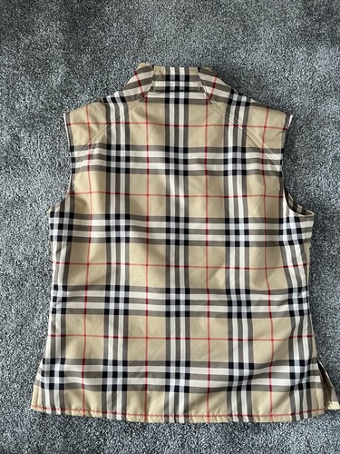 Vintage Burberry Golf London Zip Gilet Women’s Medium body Warmer - Picture 2 of 5