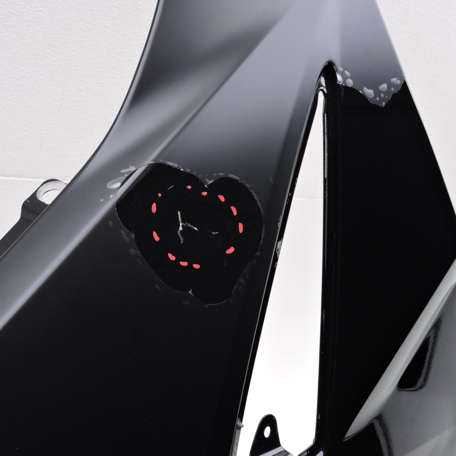 2019-2023 Lamborghini Urus Front Left Driver Side Fender Shell 4ML821105A 30-A-L