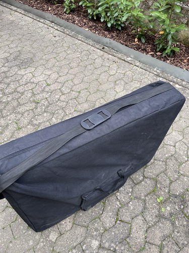 2 Zonen Massageliege mit Polsterung und Aluminiumgestell schwarz B-Ware