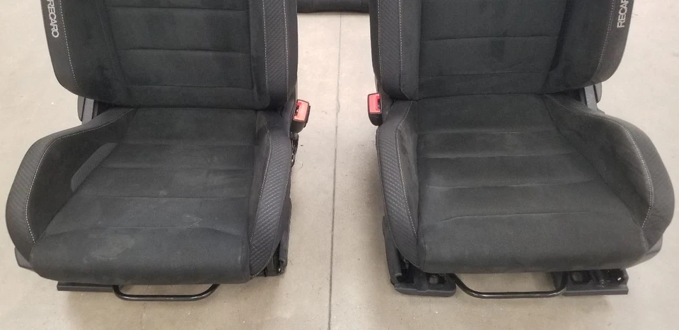 18 FORD MUSTANG SHELBY GT350 COUPE RECARO SEAT SET FRONT REAR BLACK ALCANTARA Foto 4 de 4